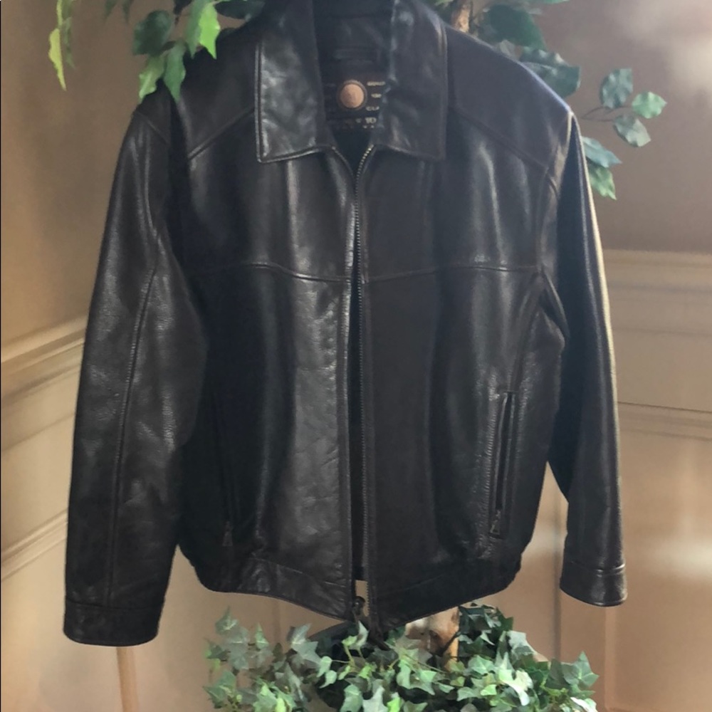 Andrew Marc New York Men’s Leather Bomber Jacket
